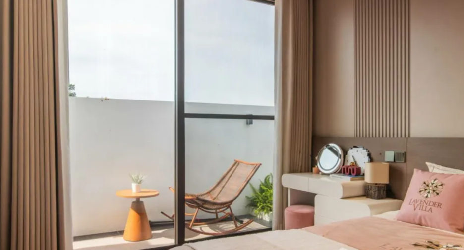 For sale 4 bedrooms house in Bang Lamung, Chonburi