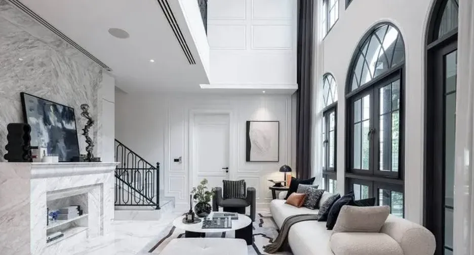 Casa en venta de 4 habitaciones en Watthana, Bangkok