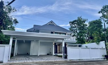 À vendre 5 chambres villa à Hang Dong, Chiang Mai