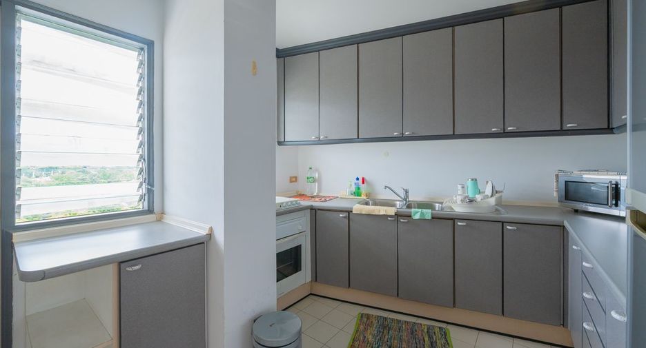 For sale 3 ベッドルーム condo in Bang Lamung, Chonburi