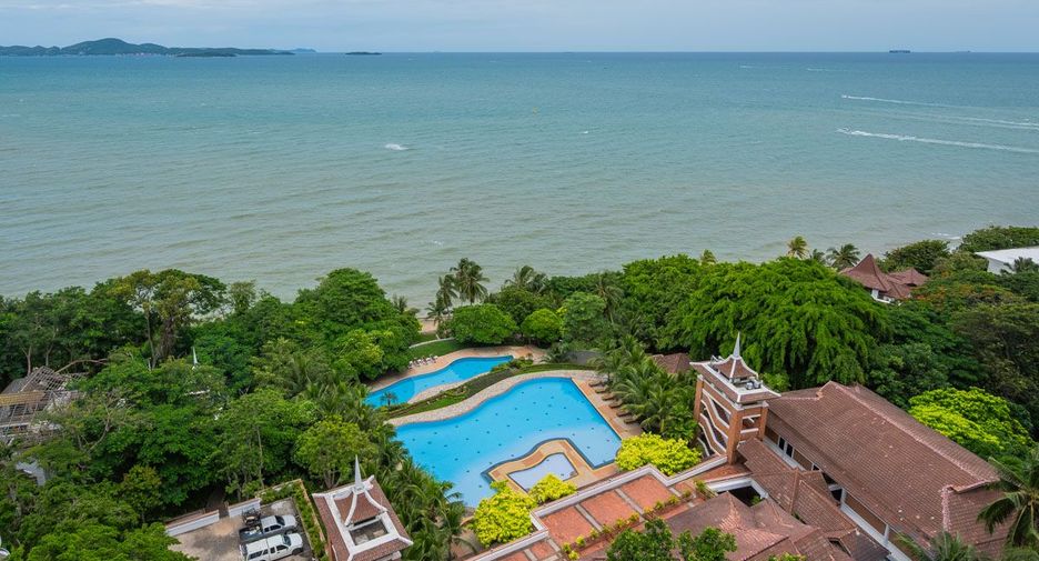For sale 3 ベッドルーム condo in Bang Lamung, Chonburi