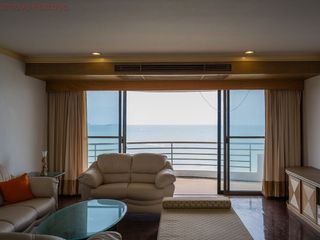 For sale 3 bedrooms condo in Bang Lamung, Chonburi