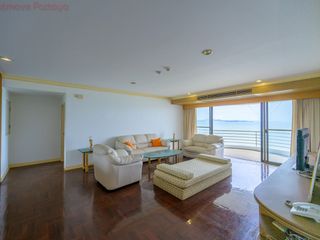 For sale 3 bedrooms condo in Bang Lamung, Chonburi