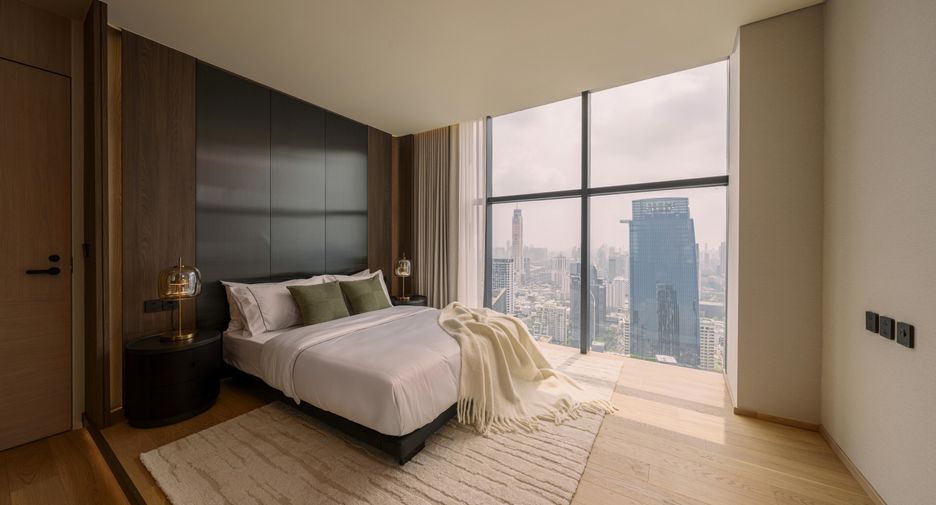 For sale 4 bedrooms condo in Ratchathewi, Bangkok
