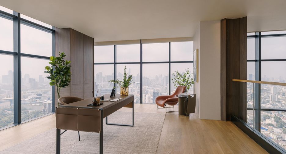 For sale 4 bedrooms condo in Ratchathewi, Bangkok