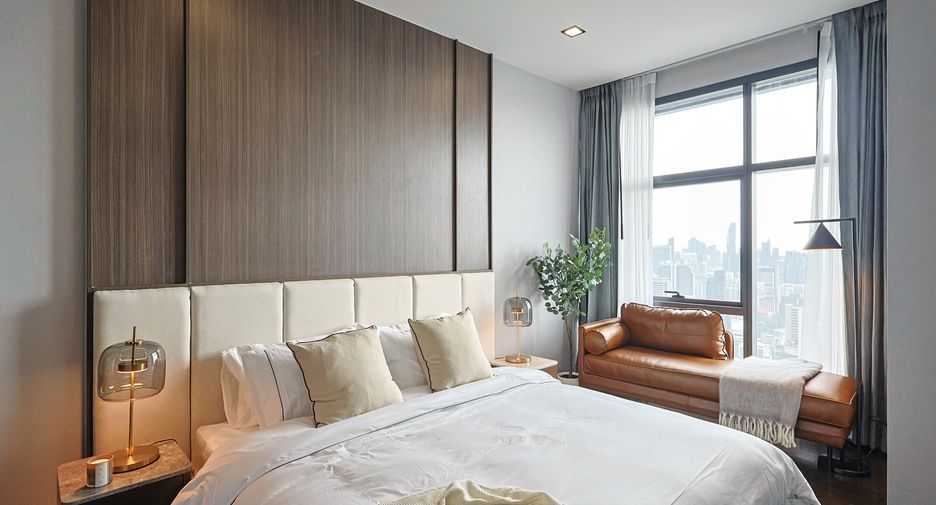 For sale 2 bedrooms condo in Ratchathewi, Bangkok
