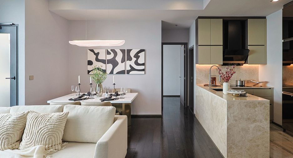 For sale 2 bedrooms condo in Ratchathewi, Bangkok
