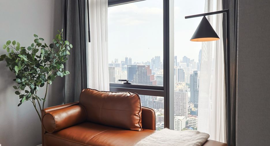 For sale 2 bedrooms condo in Ratchathewi, Bangkok