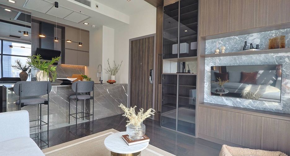 For sale 2 bedrooms condo in Ratchathewi, Bangkok
