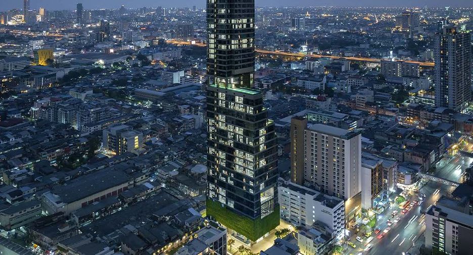 For sale 2 bedrooms condo in Ratchathewi, Bangkok