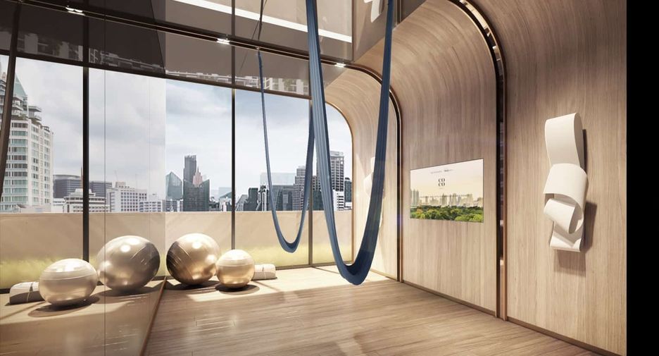 For sale 1 bed condo in Khlong Toei, Bangkok