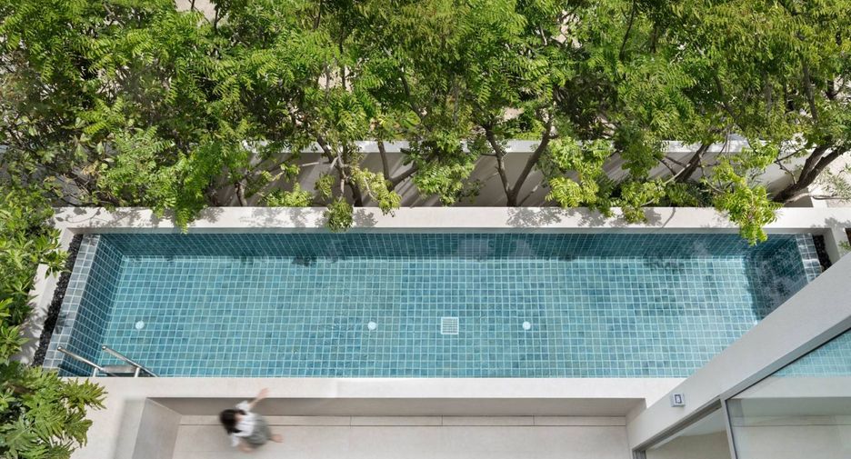 À vendre 4 chambres maison à Yan Nawa, Bangkok
