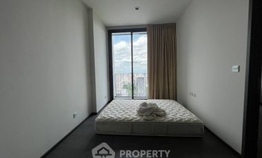 For sale 1 bed condo in Khlong Toei, Bangkok