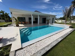 Haus zum Kauf mit 3 Zimmer in Hua Hin, Prachuap Khiri Khan