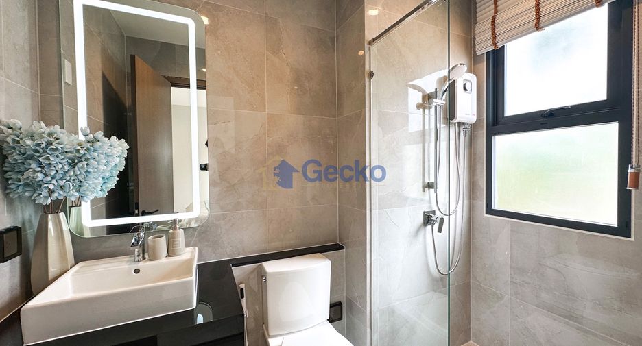 Haus zur Miete mit 4 Zimmer in Bang Lamung, Chonburi