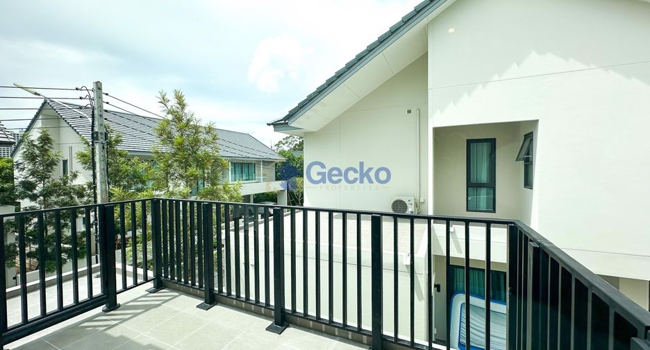 Haus zur Miete mit 4 Zimmer in Bang Lamung, Chonburi