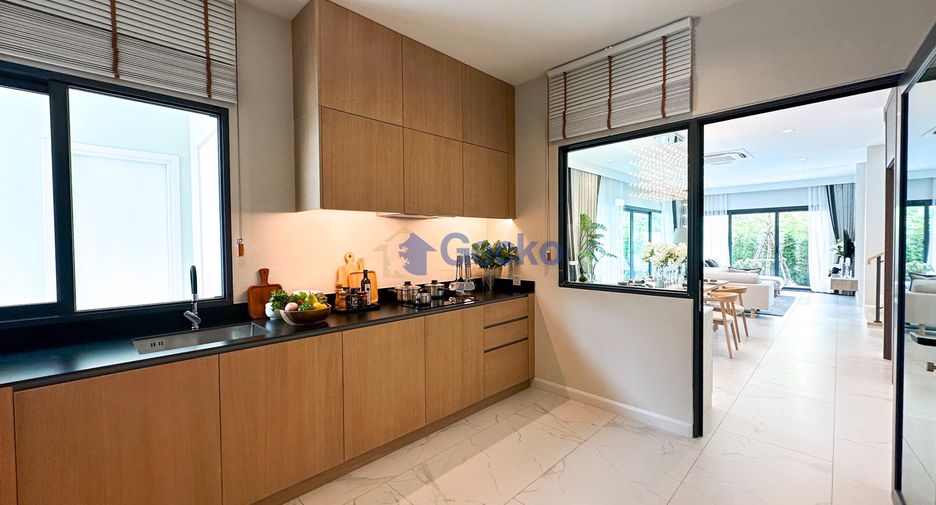 Haus zur Miete mit 4 Zimmer in Bang Lamung, Chonburi