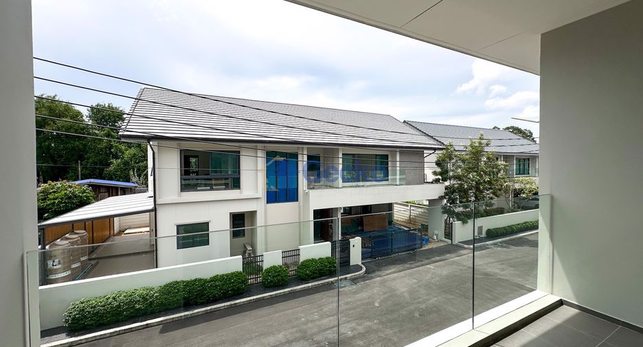 Haus zur Miete mit 4 Zimmer in Bang Lamung, Chonburi