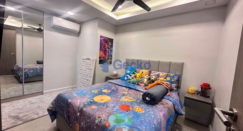 For rent 3 bedrooms condo in Jomtien, Pattaya