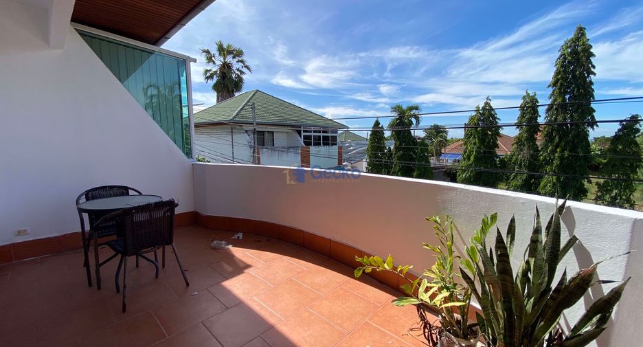 For rent 2 bedrooms house in Bang Lamung, Chonburi