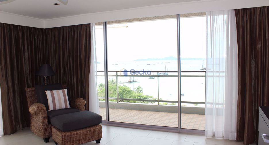 For rent 3 bedrooms condo in Bang Lamung, Chonburi