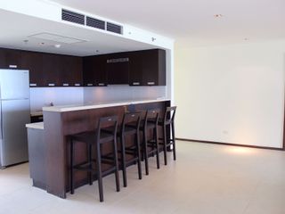 For rent 3 bedrooms condo in Bang Lamung, Chonburi