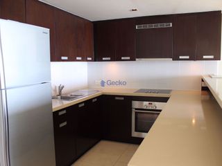 For rent 3 bedrooms condo in Bang Lamung, Chonburi