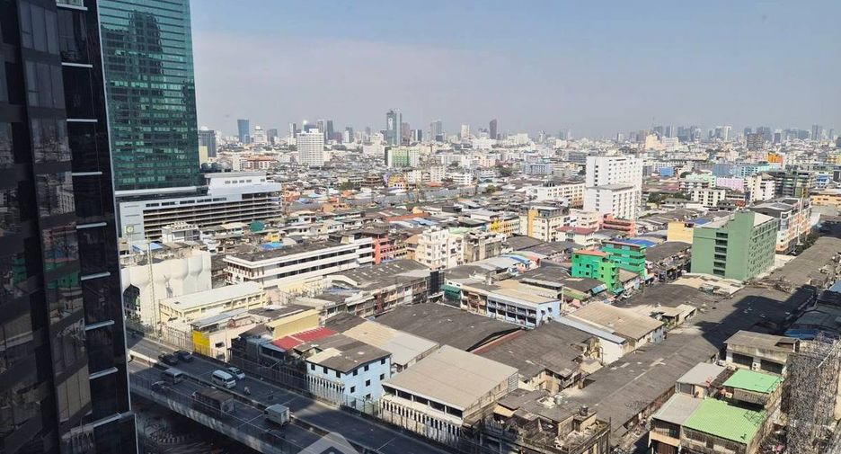 For sale 1 bed condo in Huai Khwang, Bangkok