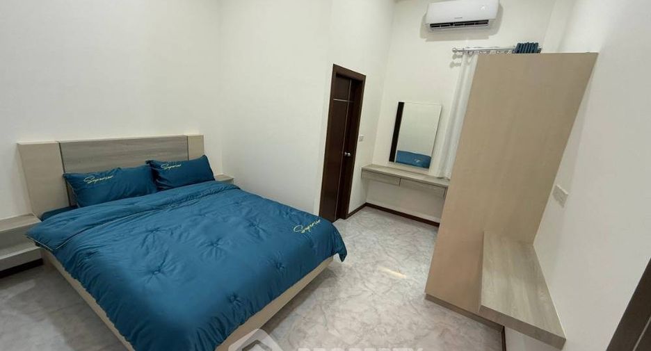 For rent 3 bedrooms villa in Bang Lamung, Chonburi