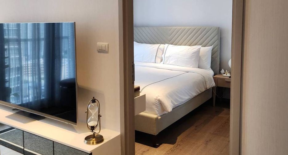 For rent 1 bed condo in Khlong Toei, Bangkok