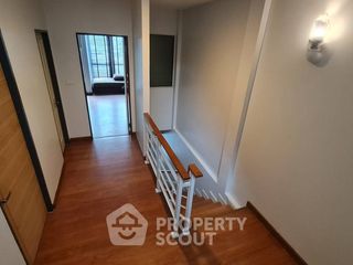 For rent 3 bedrooms townhouse in Chom Thong, Bangkok