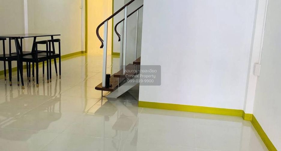 Reihenhaus zum Kauf mit 2 Zimmer in Bang Bua Thong, Nonthaburi