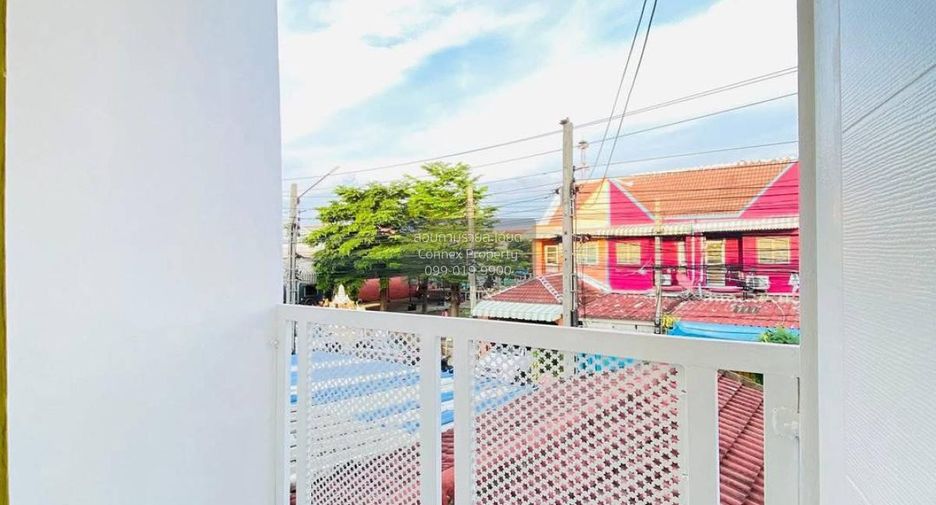 Reihenhaus zum Kauf mit 2 Zimmer in Bang Bua Thong, Nonthaburi