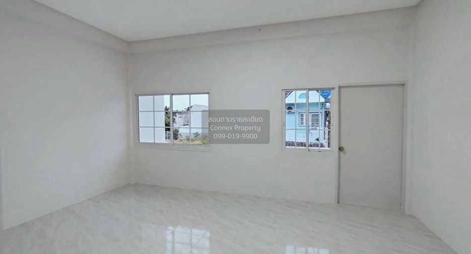 Casa adosada en venta de 2 habitaciones en Thawi Watthana, Bangkok