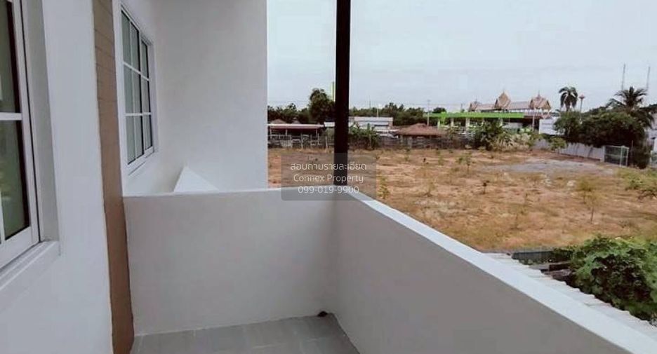 Casa adosada en venta de 2 habitaciones en Thawi Watthana, Bangkok