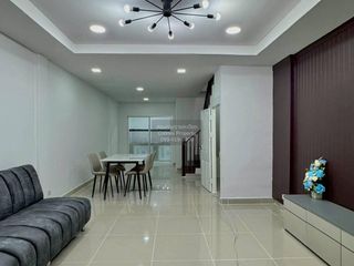 For sale 3 bedrooms townhouse in Sai Noi, Nonthaburi
