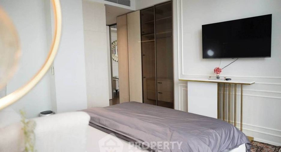 For rent 2 bedrooms condo in Khlong Toei, Bangkok
