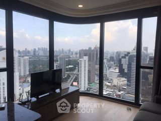 For rent 2 bedrooms condo in Bang Rak, Bangkok