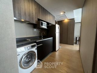 For rent 2 bedrooms condo in Bang Rak, Bangkok