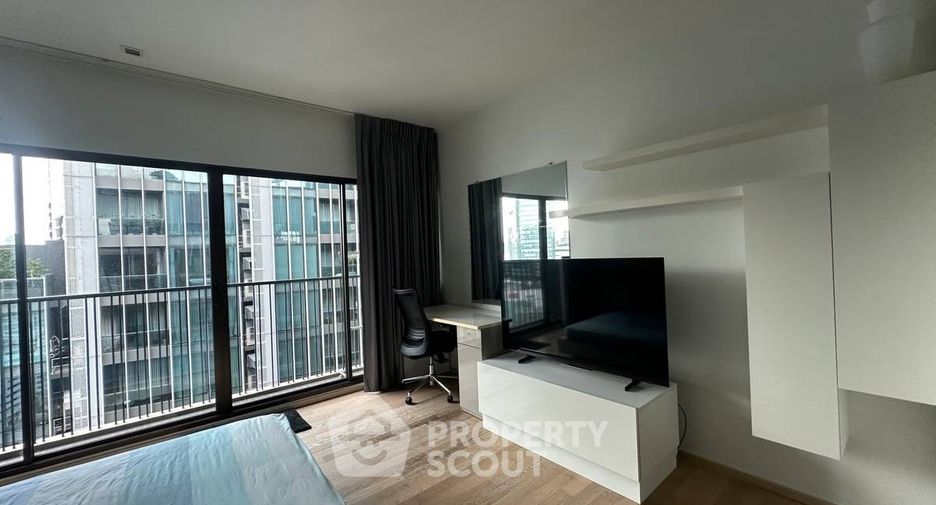 For rent 1 bed condo in Khlong Toei, Bangkok