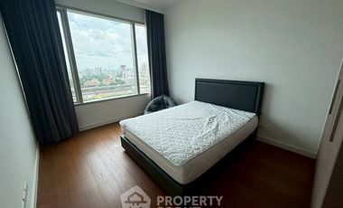Wohnung zur Miete mit 3 Zimmer in Pathum Wan, Bangkok