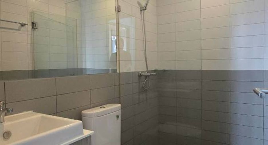 Wohnung zur Miete mit 2 Zimmer in Phra Khanong, Bangkok