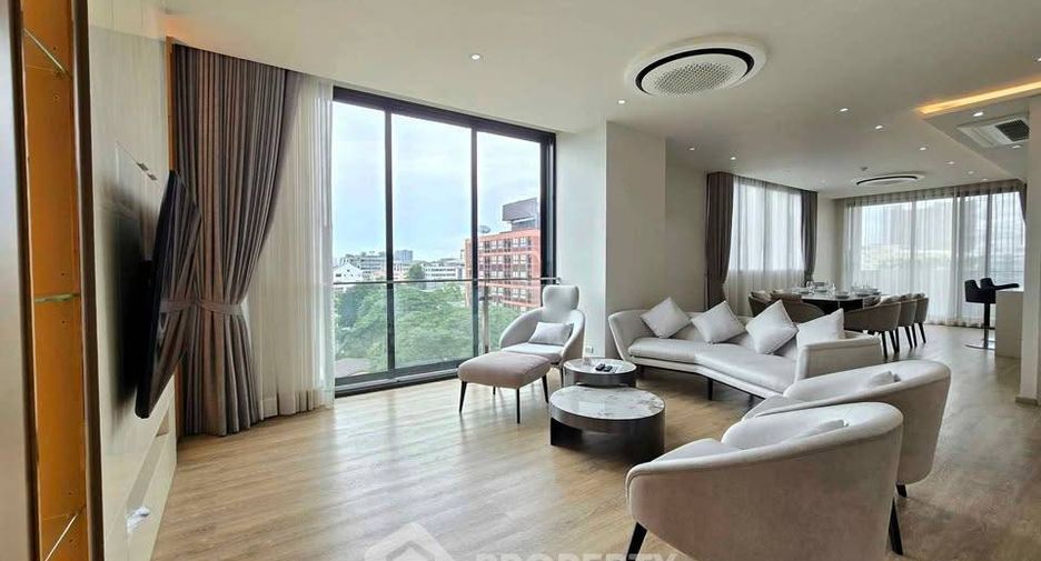 For rent 3 bedrooms apartment in Mueang Samut Prakan, Samut Prakan