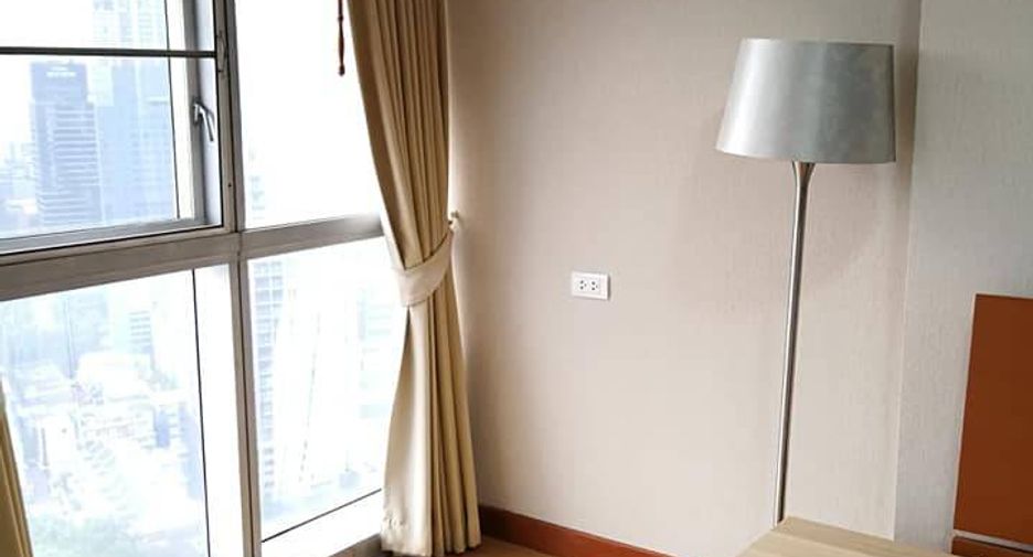 Condo en alquiler de 1 habitaciones en Khlong Toei, Bangkok