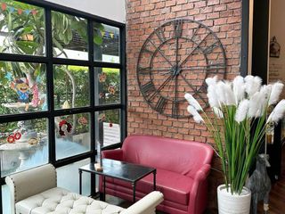 For rent 3 bedrooms townhouse in Suan Luang, Bangkok