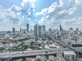 À vendre 2 chambres condo à Sathon, Bangkok
