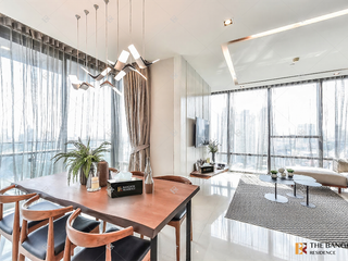 À vendre 2 chambres condo à Sathon, Bangkok