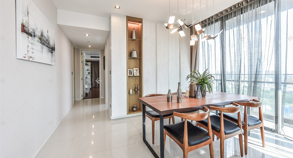 Condo en venta de 2 habitaciones en Sathon, Bangkok