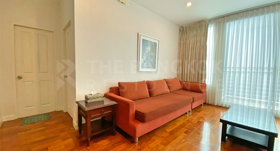 For rent 2 bedrooms condo in Khlong Toei, Bangkok