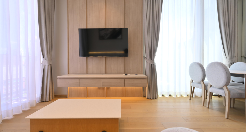 For rent 1 bed condo in Pathum Wan, Bangkok